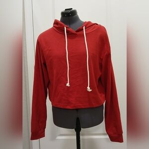 NWT Milanpavilion Red Cropped Hooded‎ Shirt